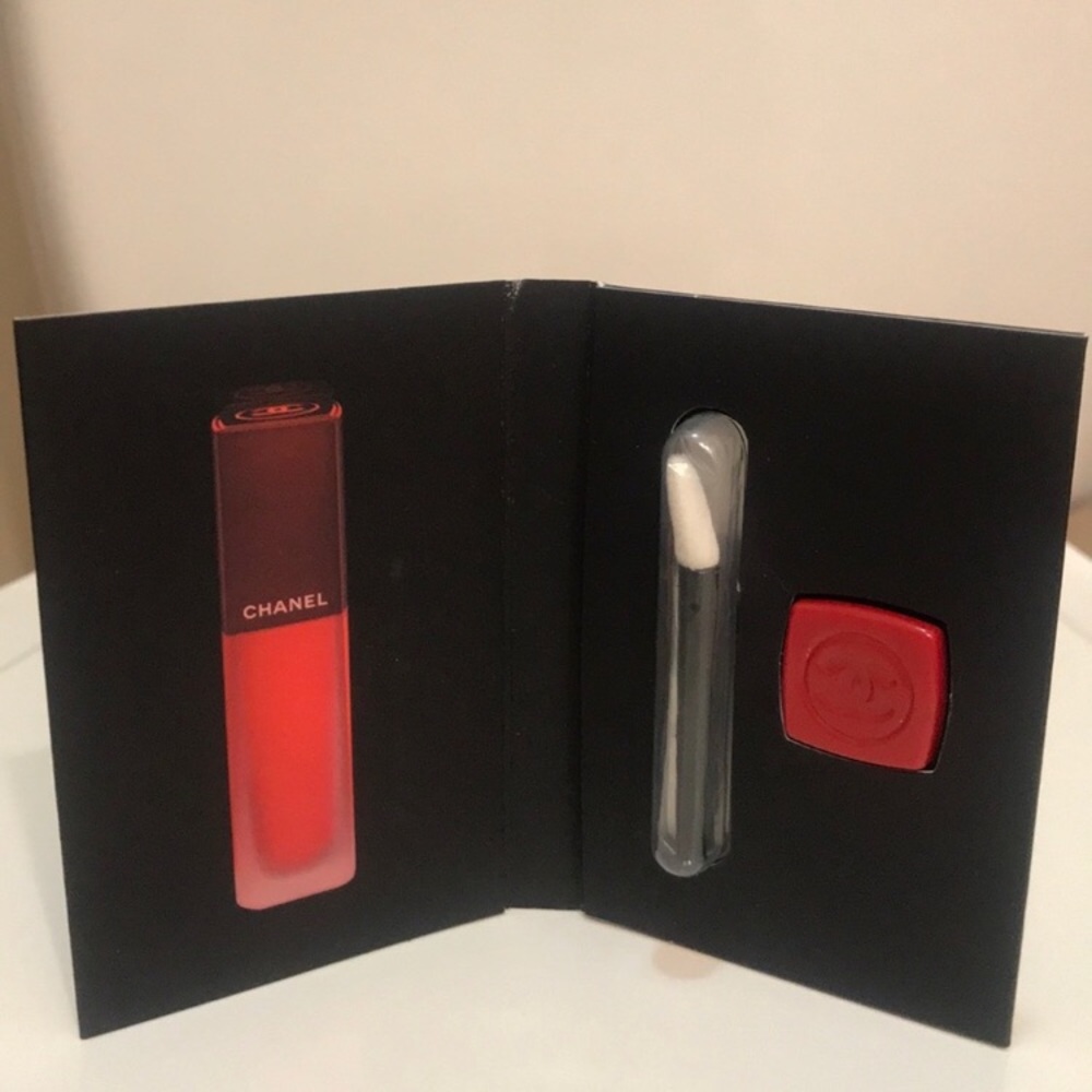 ⚡️FINAL PRICE⚡️Chanel Ink Fusion lipstick True Red